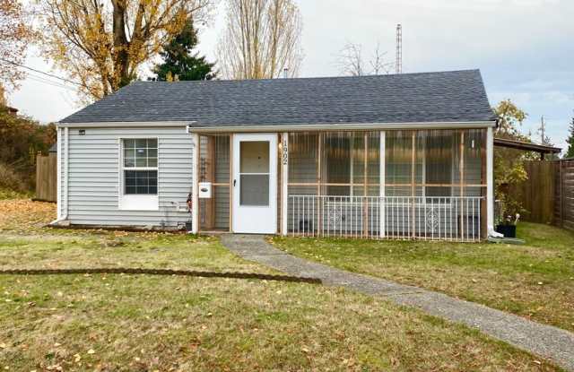 2bd/1ba House in Central Tacoma photos photos