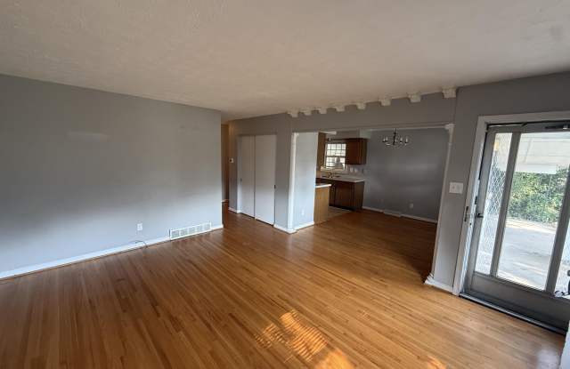 2116 Cypress Drive Gallery 2