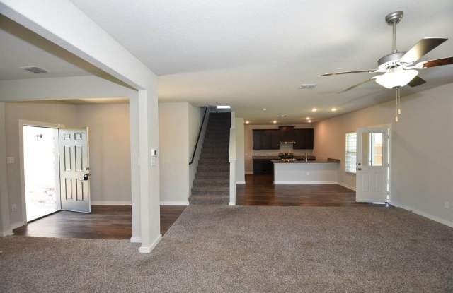 9111 Spigel Way Gallery 4
