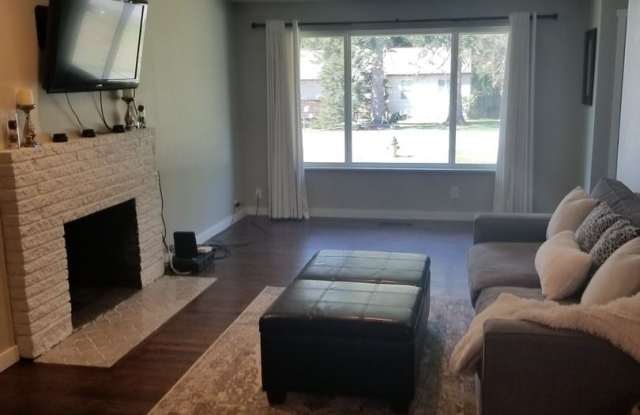 8131 Xavier Way Gallery 3