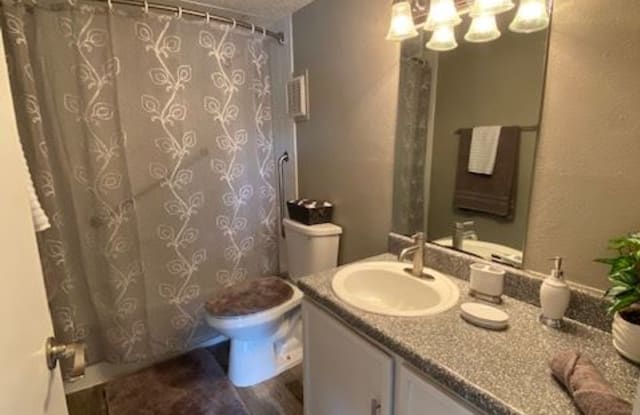 1337 Tennis Dr C - 1337 Tennis Drive, Bedford, TX 76022