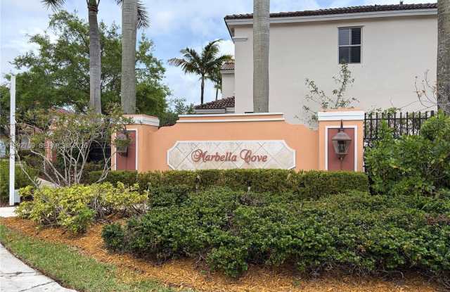 2281 NE 42nd Ave photos photos