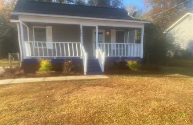 Home For Rent - 1184 Lindsey Street, LaGrange, GA 30240