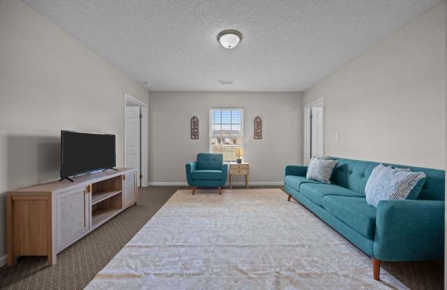 FULLY FURNISHED EXCLUSIVE SHORT AND MIDTERM RENTAL ONLY. AVAILABLE BEGINNING MAY 11, 2026! photos photos