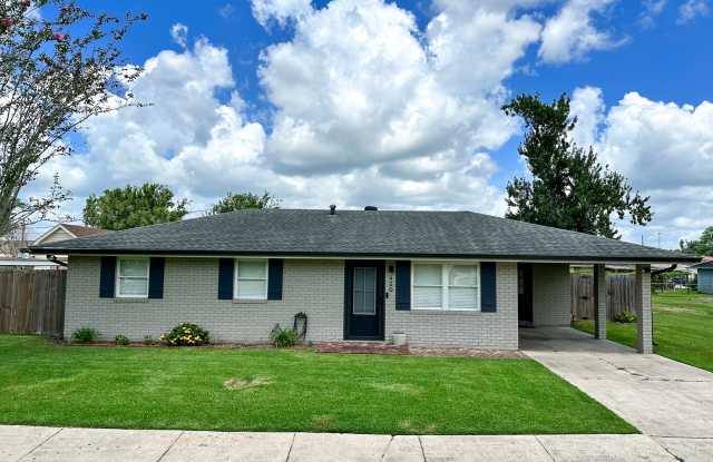 420 Cypress Street - 420 Cypress Street, Raceland, LA 70394