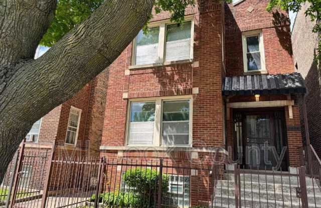 3020 West Walnut Street Chicago photos photos