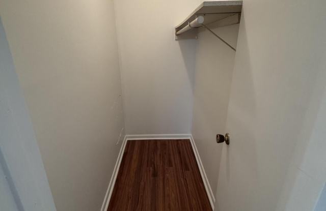 104 Briarcliff Gallery 3