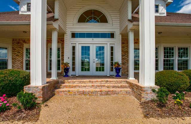 1875 Bluebonnet Drive Gallery 4