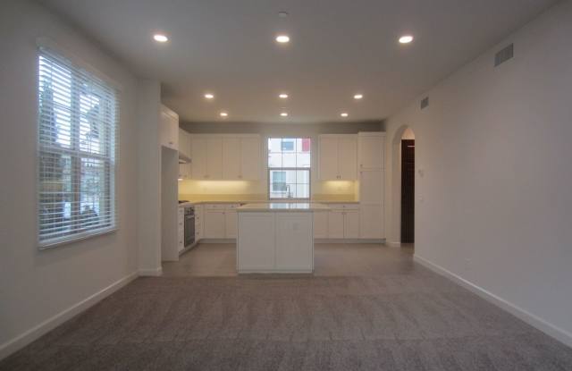 162 Augustine Gallery 3