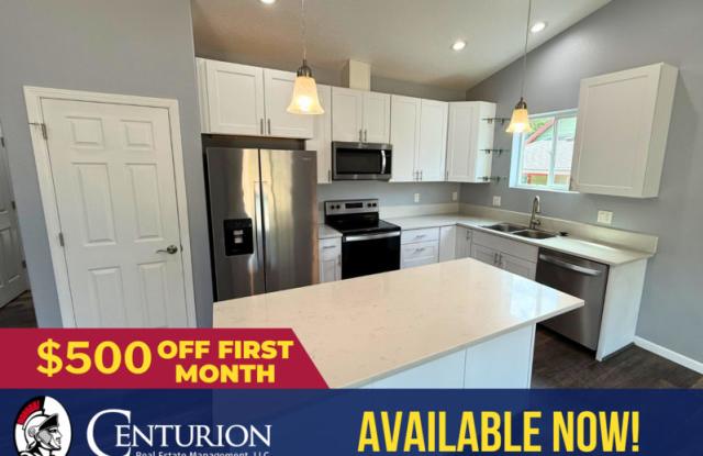 3575 Fairlane St NE photos photos