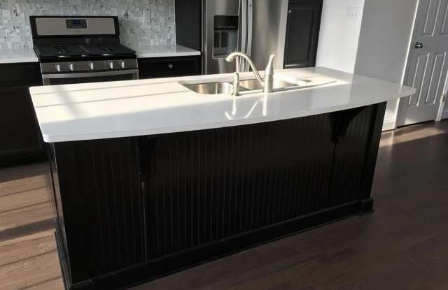 110 MOREFIELD WAY Gallery 3