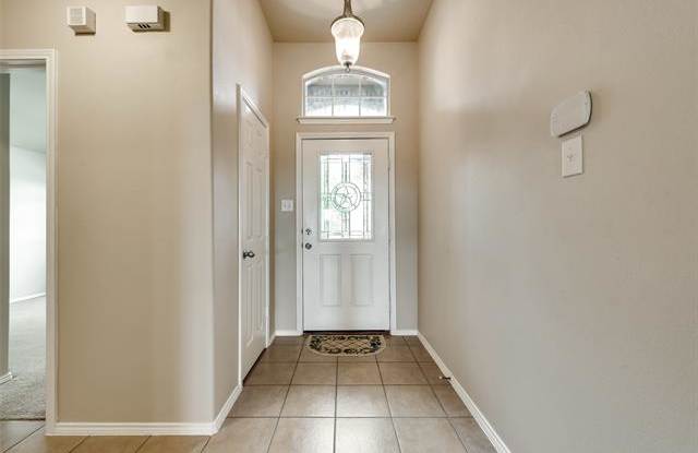 2116 Hartley Drive Gallery 2