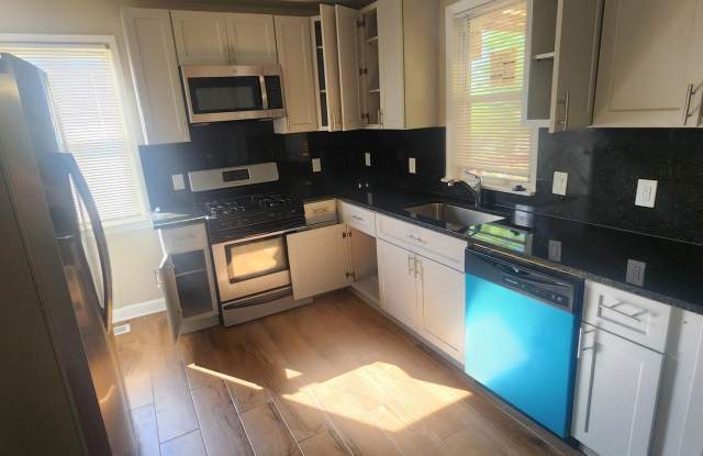 2518 MOORE Avenue photos photos