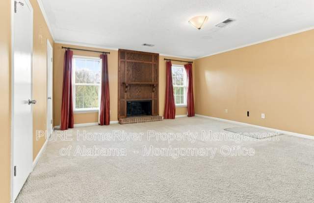 2500 Bell Road Gallery 4