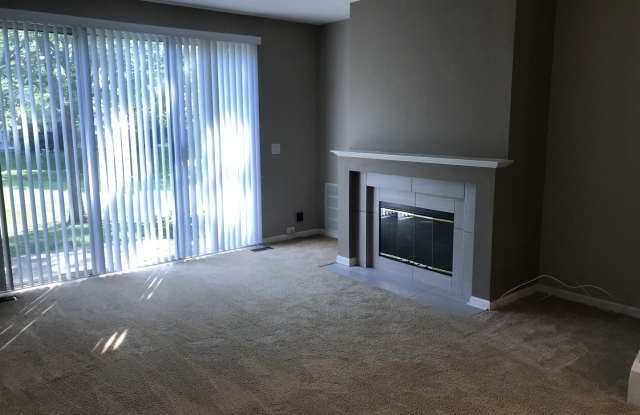 1828 Lucylle Court Gallery 2