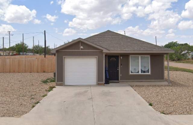 Charming 3 Bedroom Home photos photos