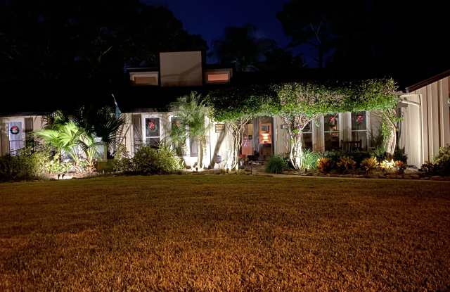 205 Fox Valley Drive photos photos