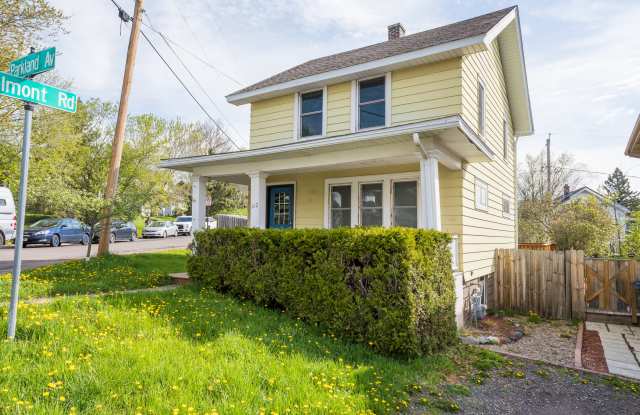 102 Parkland Ave Gallery 2