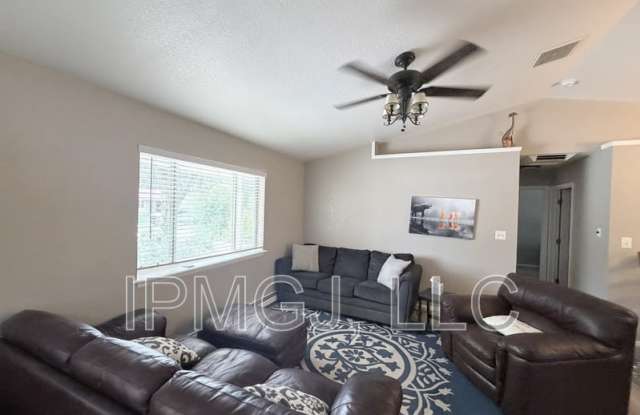 2718 Del Mar Drive Gallery 2
