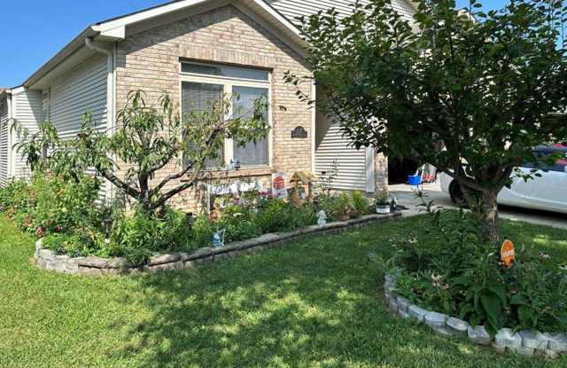 COMING SOON! Beautiful 3 BR, 2 Bath House! Finished Garage, Masterson Station Area photos photos