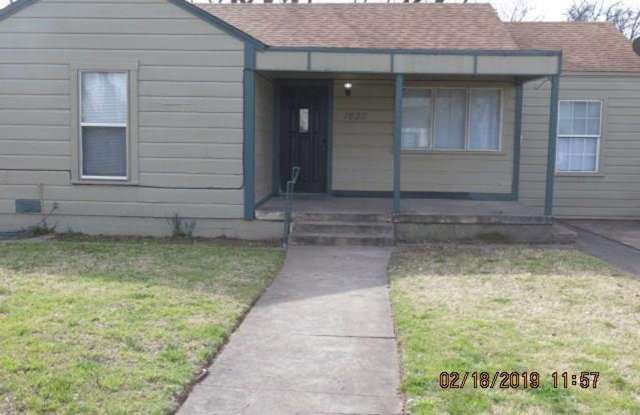 1633 South 15th - 1633 South 15th Street, Abilene, TX 79602