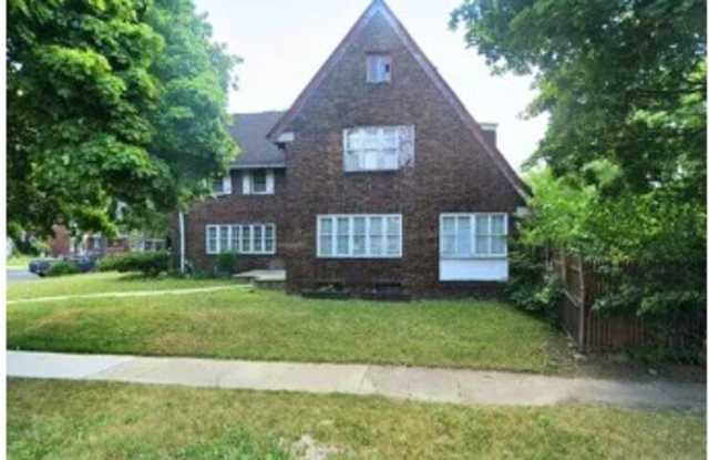 8951 La Salle Blvd photos photos