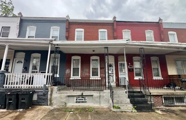 Stunning 3-Bedroom Townhome in Carroll Park! Available NOW! photos photos