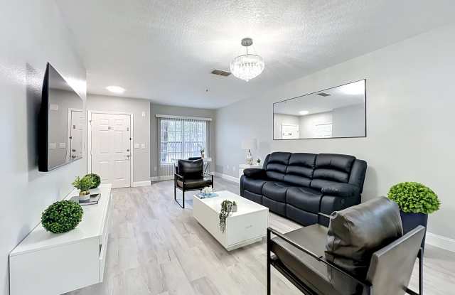 4356 South Kirkman Road Gallery 2