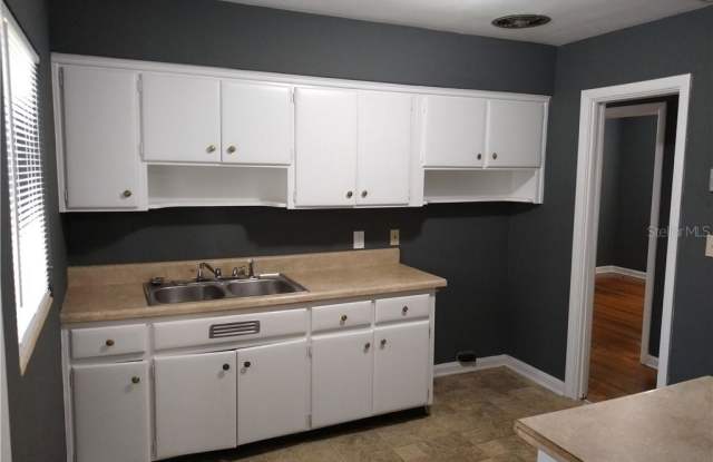 3132 RHONE DRIVE Gallery 4