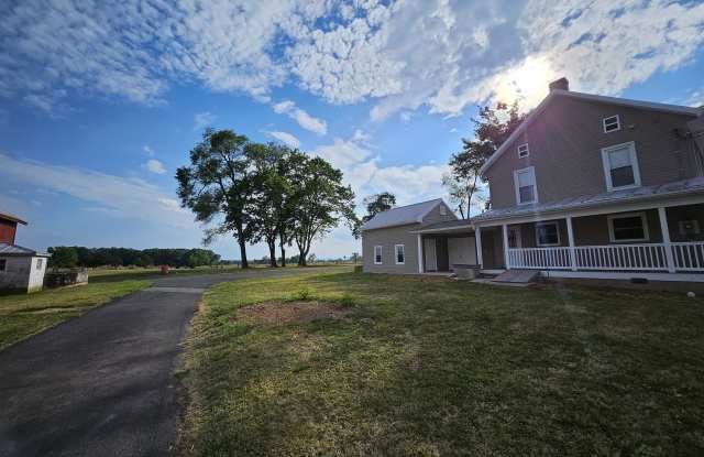 5960 Taneytown Pike. - 5960 Taneytown Pike, Carroll County, MD 21787