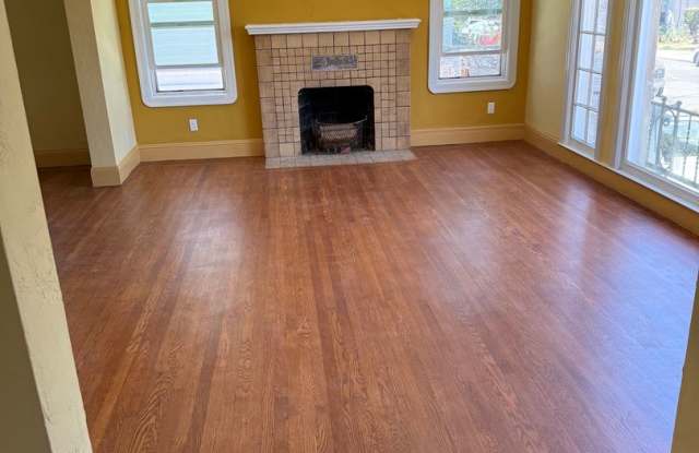 65th Street - Wesley Property Gallery 4