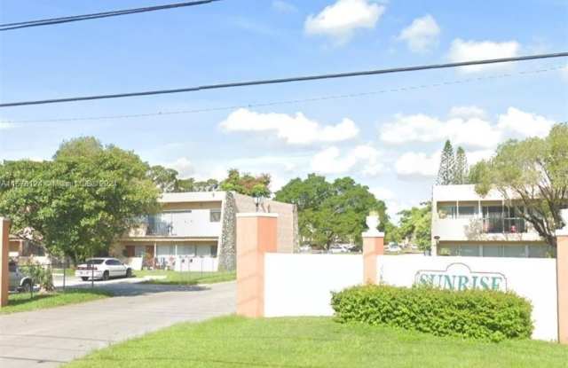 488 NE 18th Ave - 488 Northeast 18th Avenue, Homestead, FL 33033