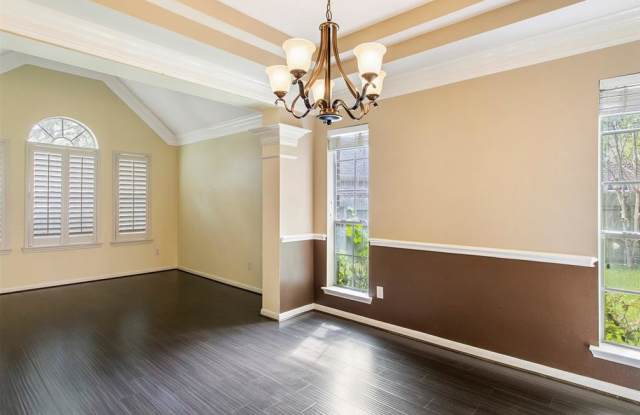 17215 Little Pinto Court Gallery 3