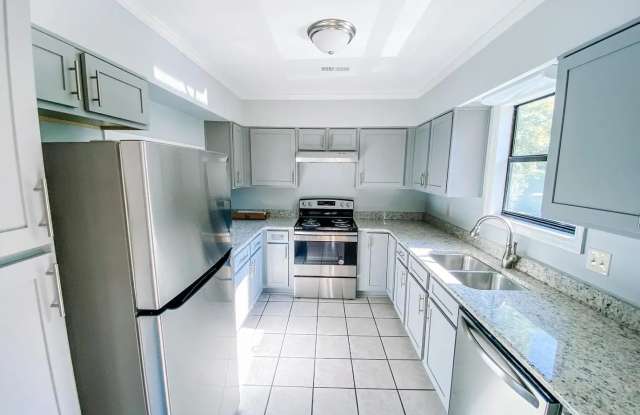 2004 Aspen Way photos photos
