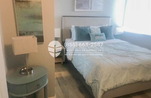 828 South Falcon Street Unit B Gallery 3