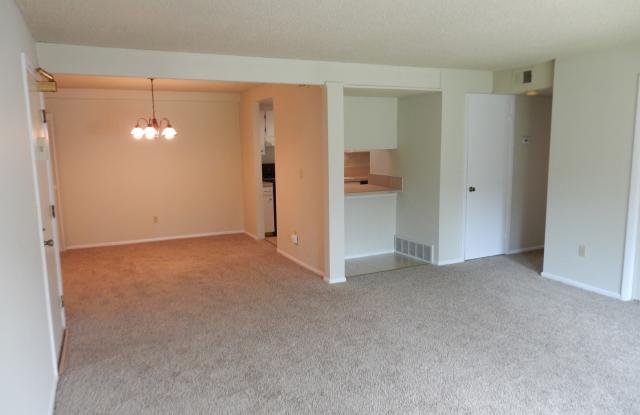 LOVELY spacious 2 bed/2 bath Westminster condo - Available Now! photos photos