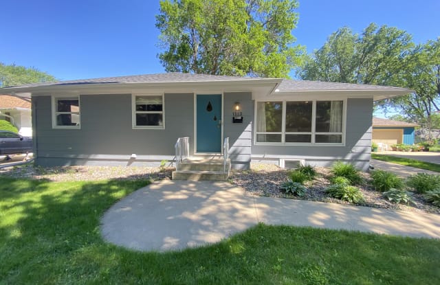 1323 21st Street Northwest - 1323 21st Street Northwest, Rochester, MN 55901