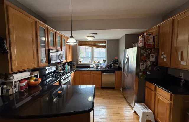 900 N 3rd St photos photos