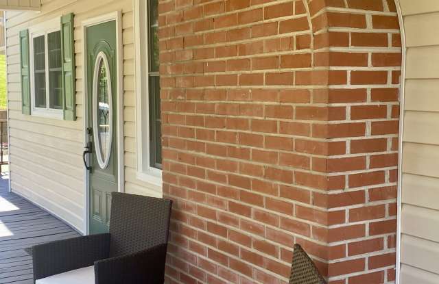 1101 Spainhour Street Southwest Gallery 2
