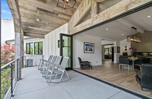 5207 ROUND MEADOW Road Gallery 4