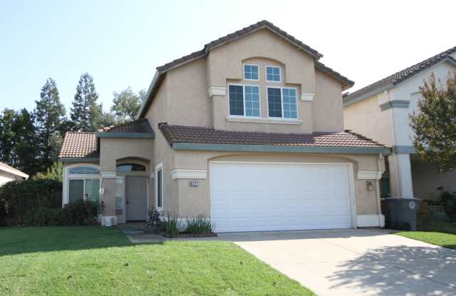 4BR/2.5 BA / 1914 SF | New Carpet | Tenant pays $175 towards WS photos photos