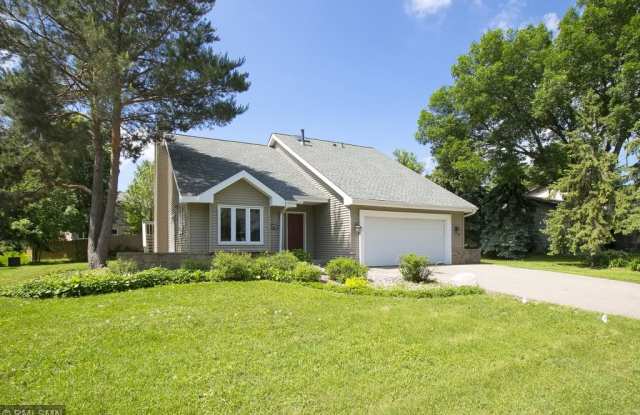 7921 Island Road Gallery 2