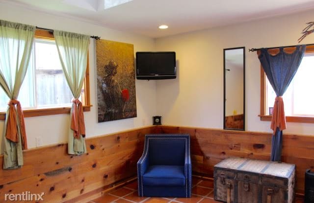 1065 Moana Dr. - 1065 Moana Drive, San Diego, CA 92107