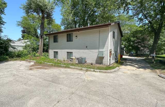South Franklin Apartments Gallery 4