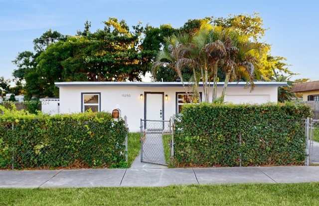 10250 SW 171st St Gallery 2