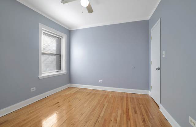 7601 South Emerald Avenue photos photos