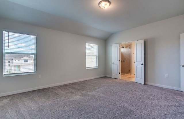 15006 Forum Ave. Gallery 3