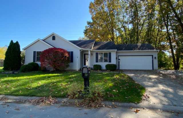 3 Bedroom Home in Osceola! - 10876 Pewamo Drive, St. Joseph County, IN 46561