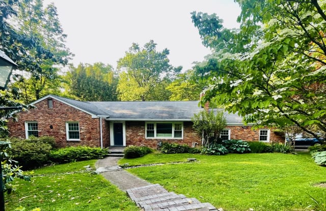300 West Columbia Street - 300 West Columbia Street, Falls Church, VA 22046