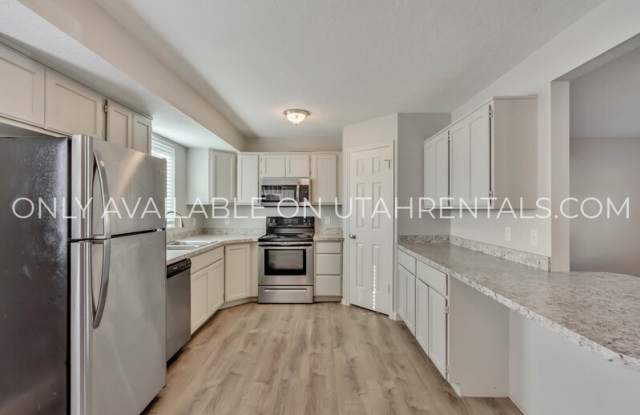 1731 Garden Dr photos photos